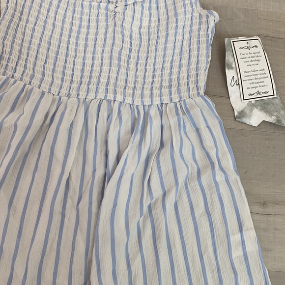 NWT Striped Tank Top - Picture 5 of 6